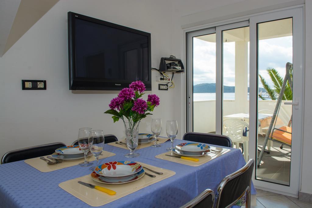 Apartments Jerkunica Rogoznica  Pokoj fotografie