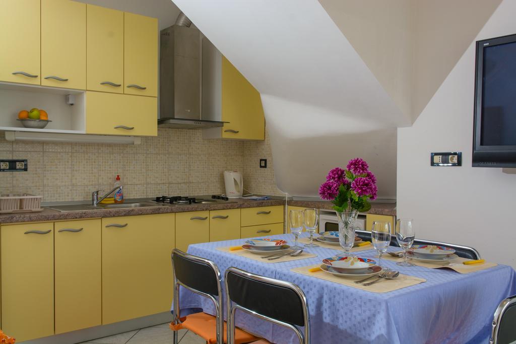 Apartments Jerkunica Rogoznica  Pokoj fotografie